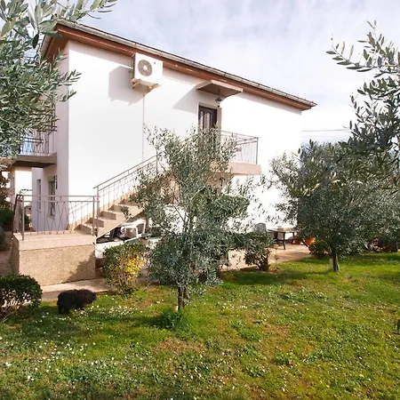 Apartment Fuer 5 Personen Ca 70 Qm In Pula-fondole, Istrien Istrische Riviera *