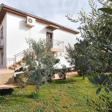 Apartment Fuer 5 Personen Ca 70 Qm In Pula-fondole, Istrien Istrische Riviera