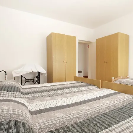Apartment Fuer 5 Personen Ca 70 Qm In Pula-fondole, Istrien Istrische Riviera Stinjan